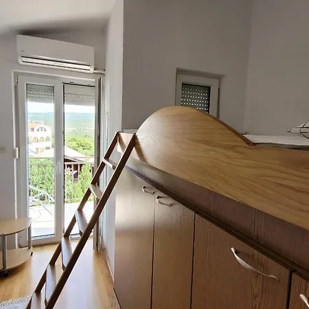 Matanovic Apartment