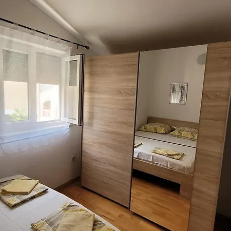 Apartment Matanovic Rogoznica (Sibenik-Knin)