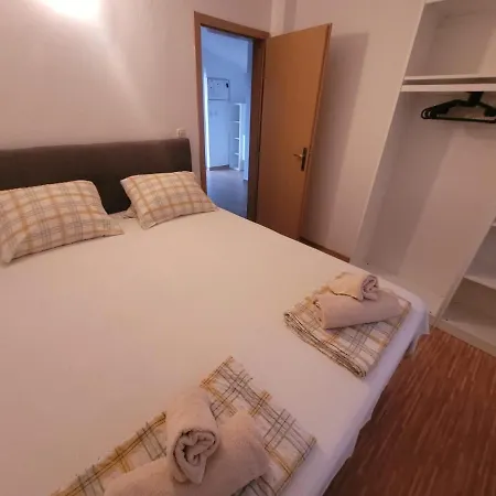 Apartment Matanovic Rogoznica (Sibenik-Knin)
