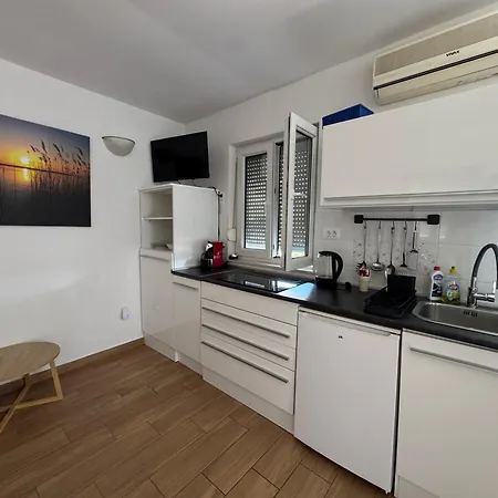 Matanovic Apartament Rogoznica (Sibenik-Knin)
