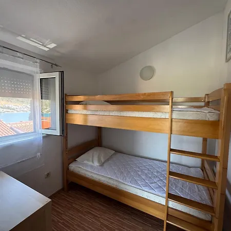 Apartment Matanovic *