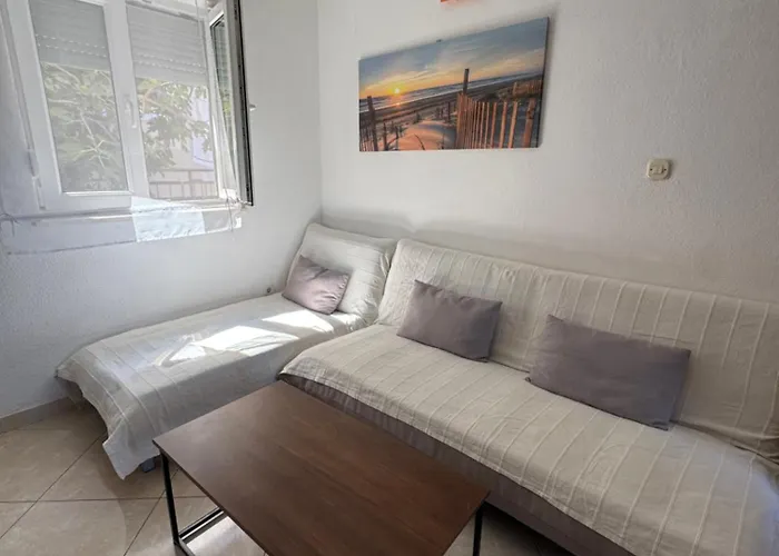 Matanovic Apartament *