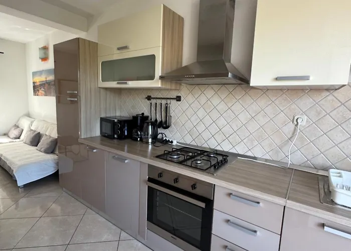 アパート Matanovic *