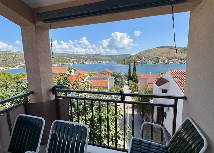 Matanovic Apartament *